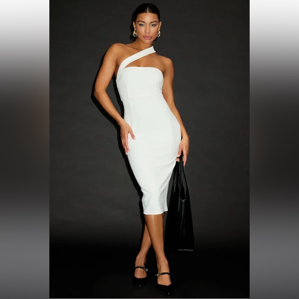 Lulu's Hold Your Attention Ivory One-Shoulder Sleeveless Midi Dress